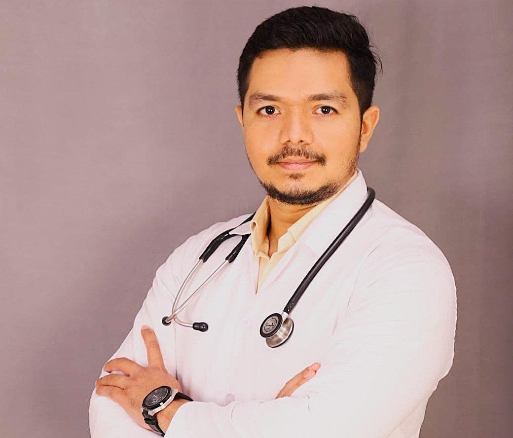 Dr. Vijay Makvana